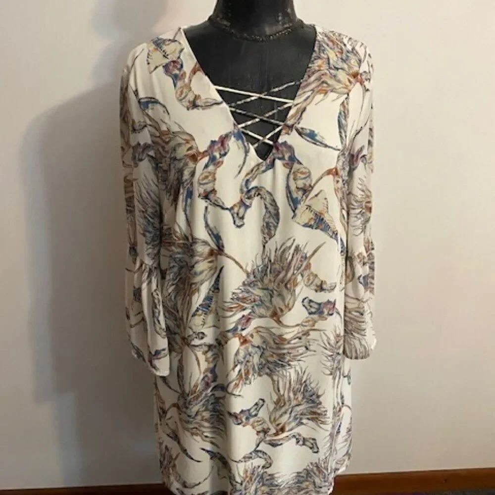 Fab'rik White Leaf Print Silk Blend bell sleeves dress, size L